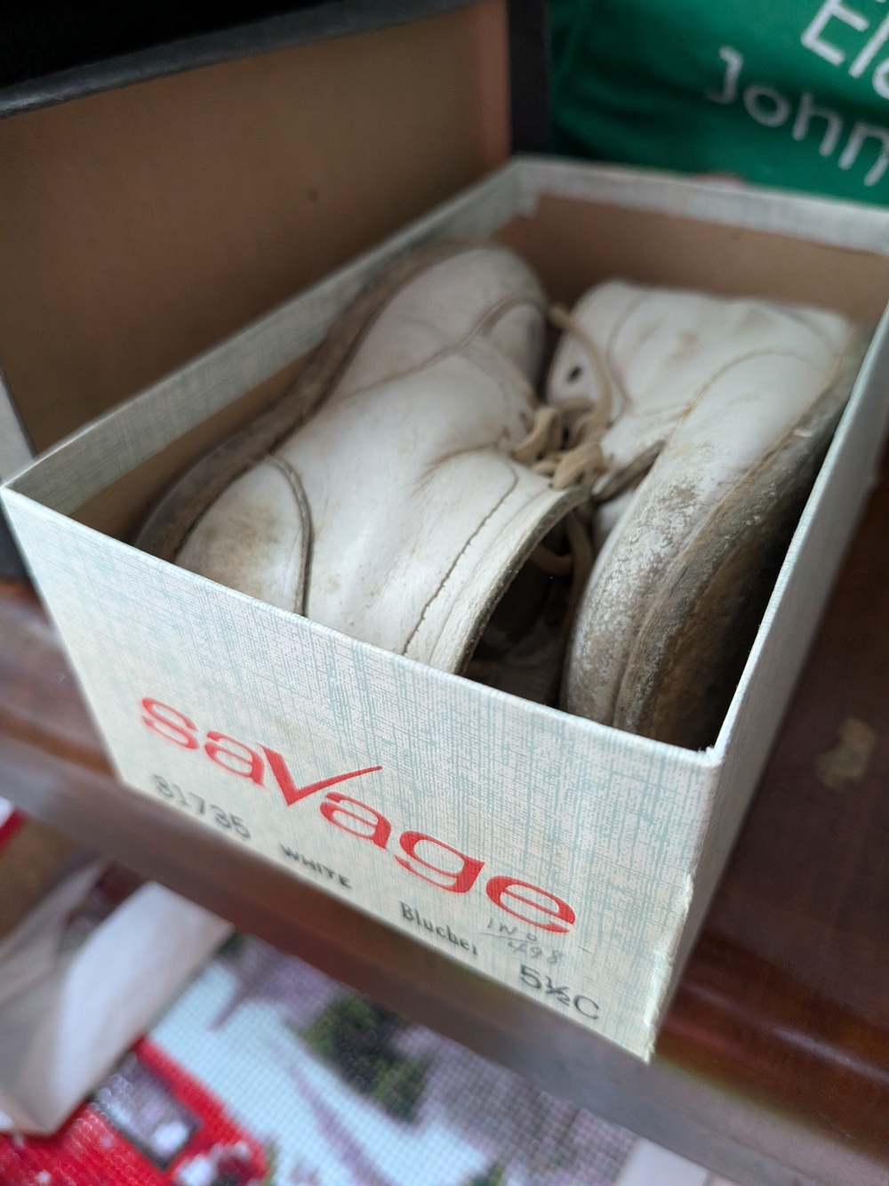 Vintage Salvage Kids Cream-White Leather Lace-Up Dress Shoes